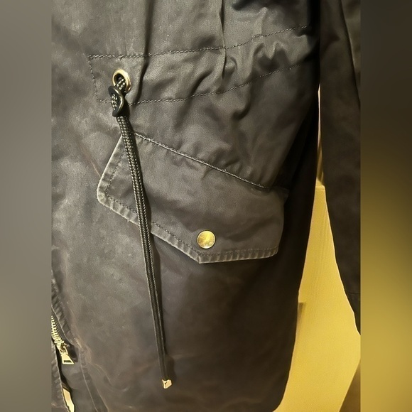 Floral Embroidered Navy Jacket - Picture 6 of 6